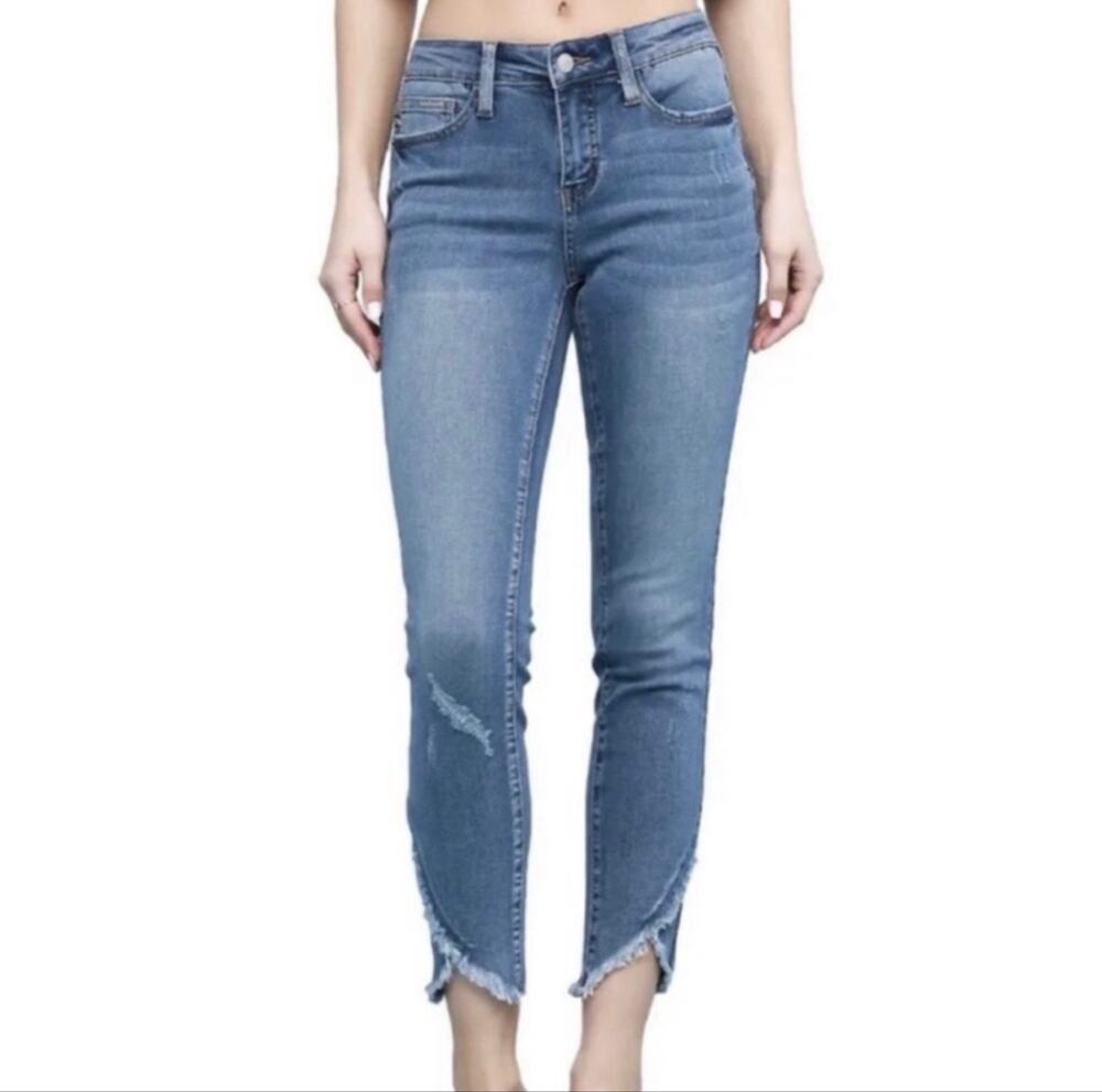 Judy Blue Mid-Rise Tulip Front Hem Skinny Jeans Style #84172 Size 18W EUC